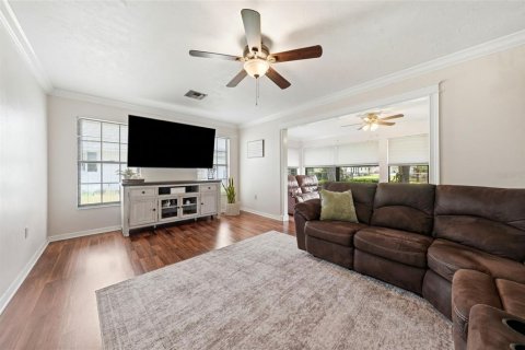 House in Tavares, Florida 2 bedrooms, 169.64 sq.m. № 2201986 - photo 6