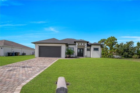 Villa ou maison à vendre à Lehigh Acres, Floride: 3 chambres, 157.75 m2 № 2283381 - photo 5