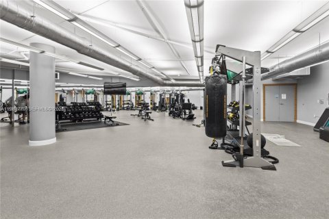 Copropriété à vendre à Miami, Floride: 1 chambre, 90.86 m2 № 2045857 - photo 10