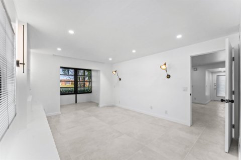 Condo in Delray Beach, Florida, 1 bedroom  № 2088017 - photo 2