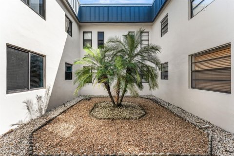 Condo in Delray Beach, Florida, 1 bedroom  № 2088017 - photo 30