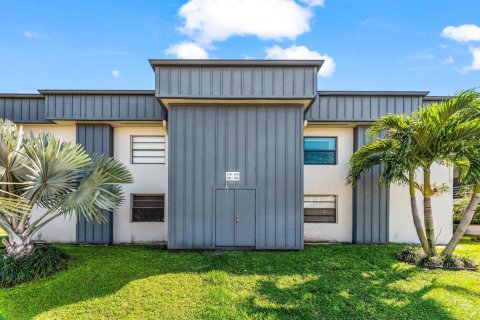 Condo in Delray Beach, Florida, 1 bedroom  № 2088017 - photo 28