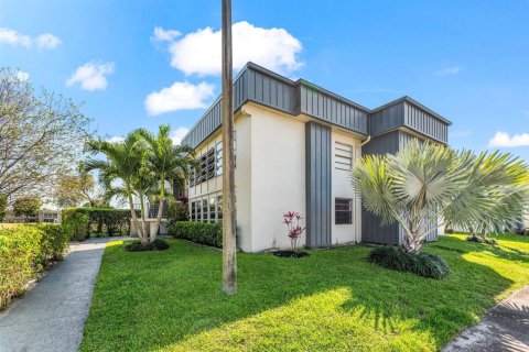 Condo in Delray Beach, Florida, 1 bedroom  № 2088017 - photo 26