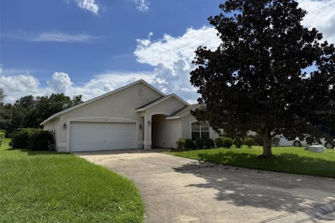 House in Ocala, Florida 3 bedrooms, 155.33 sq.m. № 2379527