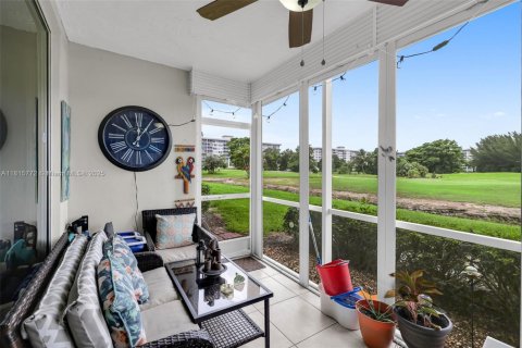 Condo in Pompano Beach, Florida, 2 bedrooms  № 1768477 - photo 25