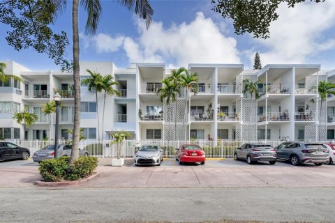 Copropriété à louer à Miami Beach, Floride: 43.66 m2 № 1713794 - photo 17