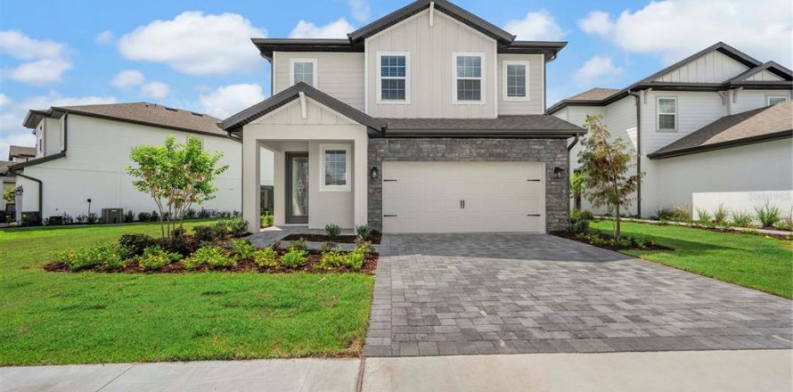 Villa ou maison à Kissimmee, Floride 4 chambres, 190.54 m2 № 2132581