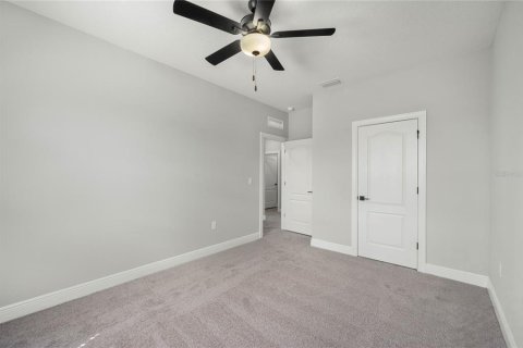 Villa ou maison à vendre à Kissimmee, Floride: 4 chambres, 190.54 m2 № 2132581 - photo 7