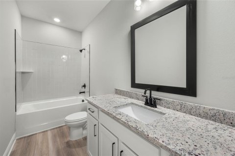 Villa ou maison à vendre à Kissimmee, Floride: 4 chambres, 190.54 m2 № 2132581 - photo 8