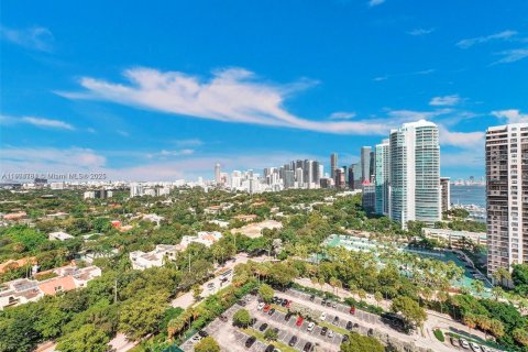 Condominio en alquiler en Miami, Florida, 2 dormitorios, 104.05 m2 № 1956516 - foto 2