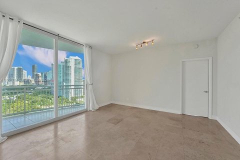 Condominio en alquiler en Miami, Florida, 2 dormitorios, 104.05 m2 № 1956516 - foto 6