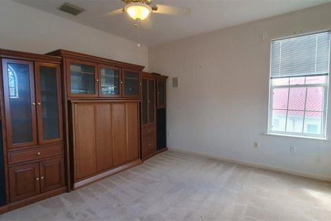 House in Seminole, Florida 3 bedrooms, 248.42 sq.m. № 1581015 - photo 21