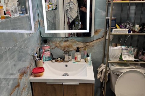 Купить виллу или дом в Майами, Флорида 3 спальни, 130.43м2, № 1991609 - фото 11