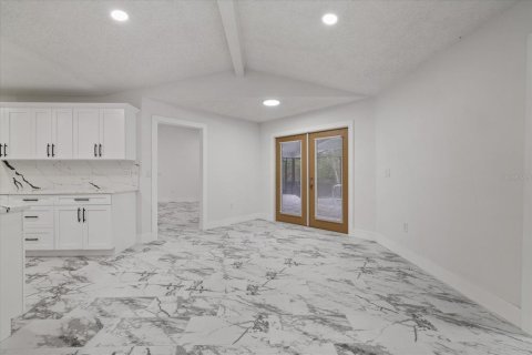 Villa ou maison à vendre à Spring Hill, Floride: 4 chambres, 193.61 m2 № 2420041 - photo 16
