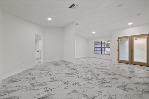 Villa ou maison à vendre à Spring Hill, Floride: 4 chambres, 193.61 m2 № 2420041 - photo 14