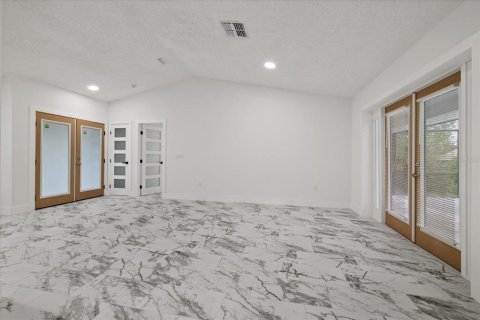 Villa ou maison à vendre à Spring Hill, Floride: 4 chambres, 193.61 m2 № 2420041 - photo 13