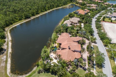 Casa en venta en Lakewood Ranch, Florida, 6 dormitorios, 1029.17 m2 № 1653694 - foto 9