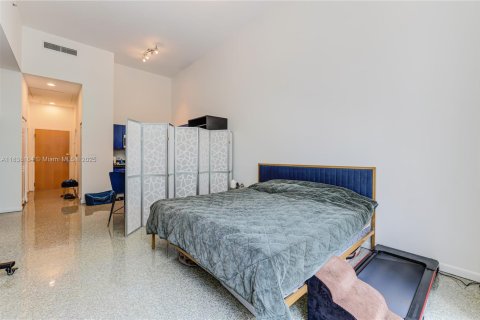 Condominio en venta en Miami, Florida, 47.01 m2 № 1825873 - foto 8