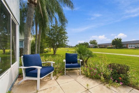 Condo in New Port Richey, Florida, 2 bedrooms  № 2391442 - photo 29