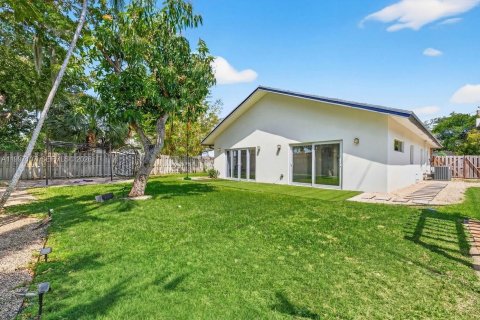 House in Fort Lauderdale, Florida 3 bedrooms, 163.79 sq.m. № 2059041 - photo 23