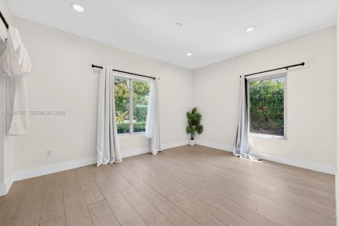 House in Fort Lauderdale, Florida 3 bedrooms, 163.79 sq.m. № 2059041 - photo 14