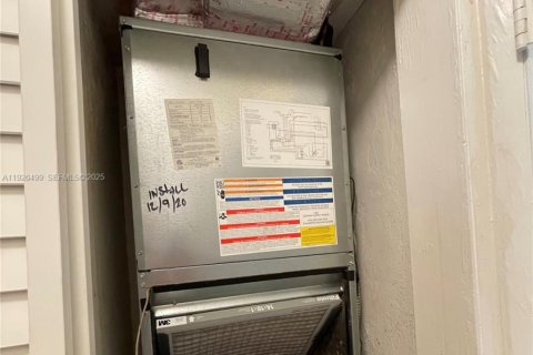 Купить кондоминиум в Лодерхилл, Флорида 1 спальня, 67.82м2, № 1986419 - фото 20