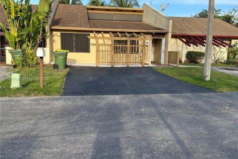 Таунхаус в Хомстед, Флорида 2 спальни, 109.07м2 № 2024513