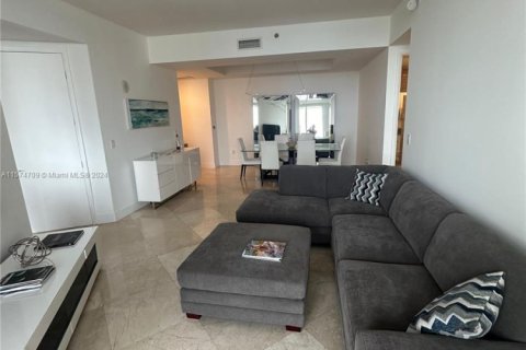 Copropriété à vendre à Sunny Isles Beach, Floride: 2 chambres, 133.31 m2 № 1977202 - photo 8