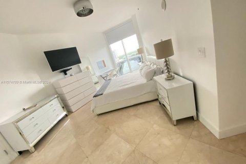 Copropriété à vendre à Sunny Isles Beach, Floride: 2 chambres, 133.31 m2 № 1977202 - photo 21