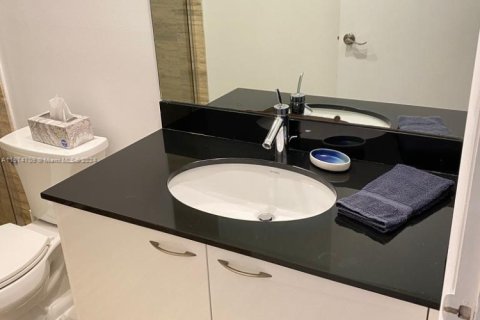 Copropriété à vendre à Sunny Isles Beach, Floride: 2 chambres, 133.31 m2 № 1977202 - photo 27