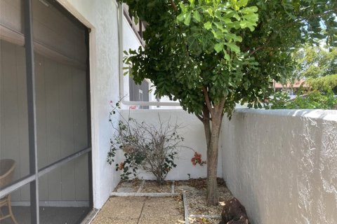 Condominio en venta en Bradenton, Florida, 2 dormitorios, 110.09 m2 № 2113882 - foto 3