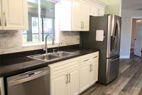 House in Dunnellon, Florida 2 bedrooms, 130.81 sq.m. № 1826544 - photo 16