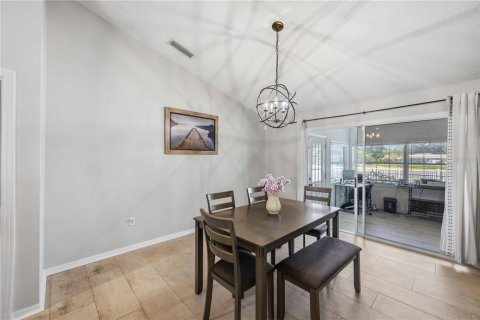 House in Sarasota, Florida 3 bedrooms, 169.83 sq.m. № 2215556 - photo 19