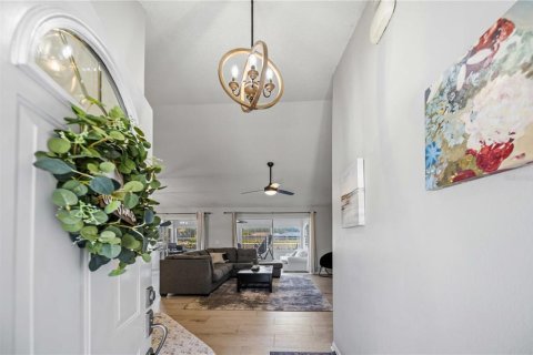 House in Sarasota, Florida 3 bedrooms, 169.83 sq.m. № 2215556 - photo 5