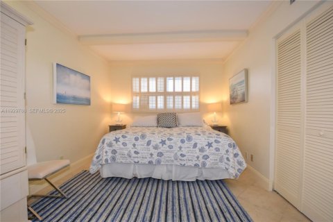 Copropriété à vendre à Highland Beach, Floride: 2 chambres, 99.96 m2 № 1988494 - photo 30