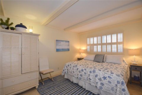 Copropriété à vendre à Highland Beach, Floride: 2 chambres, 99.96 m2 № 1988494 - photo 29