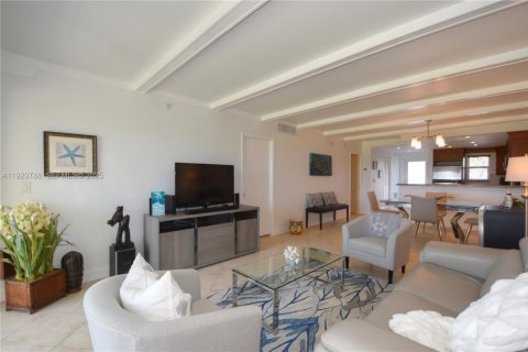 Copropriété à vendre à Highland Beach, Floride: 2 chambres, 99.96 m2 № 1988494 - photo 12