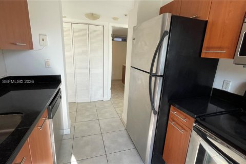 Copropriété à louer à Miami, Floride: 1 chambre, 72 m2 № 2046406 - photo 10