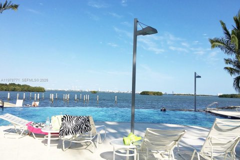 Copropriété à louer à Miami, Floride: 1 chambre, 72 m2 № 2046406 - photo 5