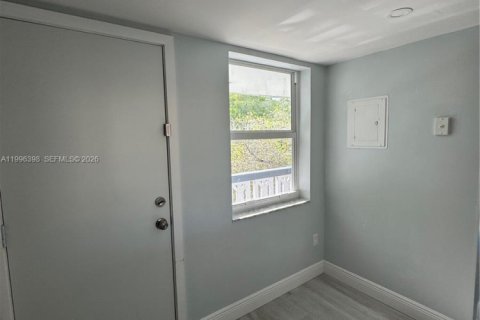 Купить кондоминиум в Майами, Флорида 1 спальня, 76.64м2, № 2058410 - фото 12