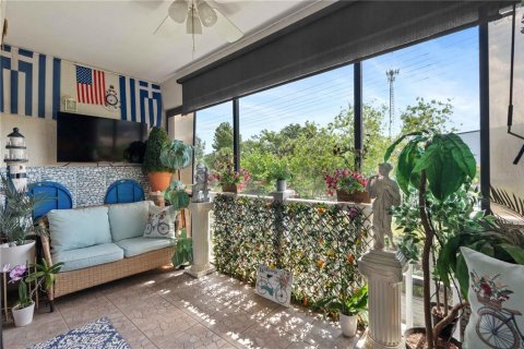 Condo in Port Richey, Florida, 2 bedrooms  № 2236402 - photo 22