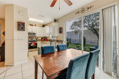 Villa ou maison à vendre à Homestead, Floride: 3 chambres, 140.1 m2 № 2064626 - photo 11