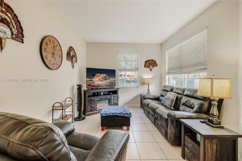 Villa ou maison à vendre à Homestead, Floride: 3 chambres, 140.1 m2 № 2064626 - photo 5