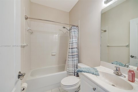 Villa ou maison à vendre à Homestead, Floride: 3 chambres, 140.1 m2 № 2064626 - photo 30