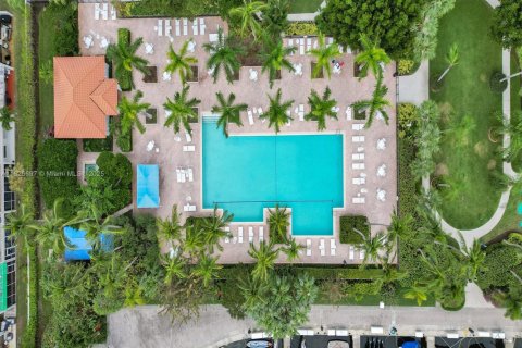 Condo in Aventura, Florida, 2 bedrooms  № 1794549 - photo 29