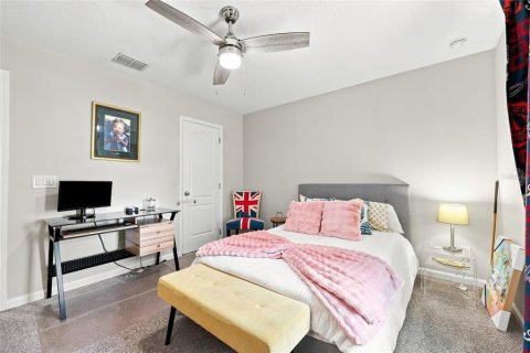 Villa ou maison à louer à Kissimmee, Floride: 5 chambres, 298.03 m2 № 2386398 - photo 18
