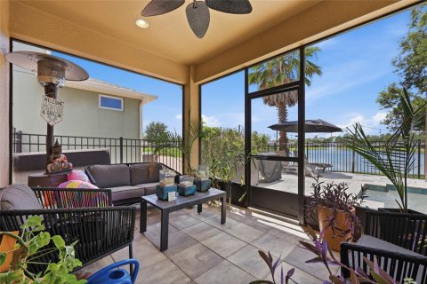 Villa ou maison à louer à Kissimmee, Floride: 5 chambres, 298.03 m2 № 2386398 - photo 17