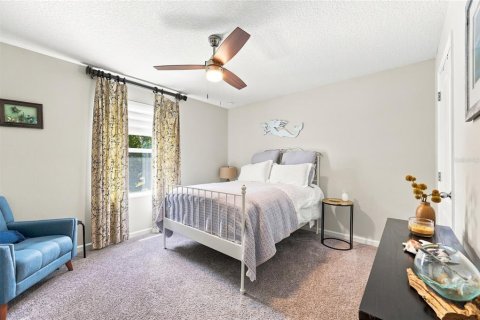 Villa ou maison à louer à Kissimmee, Floride: 5 chambres, 298.03 m2 № 2386398 - photo 20