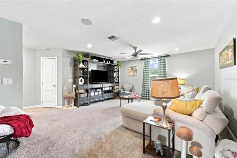 Villa ou maison à louer à Kissimmee, Floride: 5 chambres, 298.03 m2 № 2386398 - photo 29