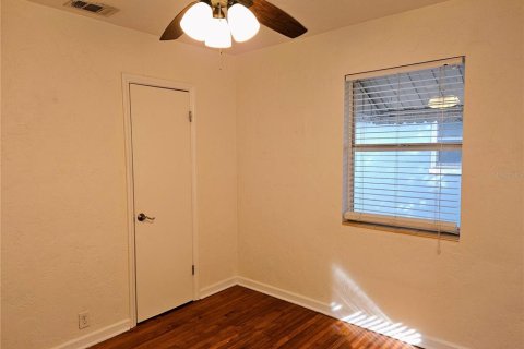 Casa en alquiler en Saint Petersburg, Florida, 2 dormitorios, 123.65 m2 № 1810504 - foto 24